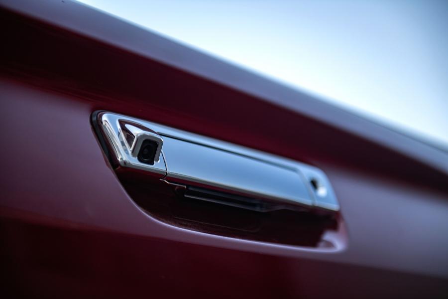 Детали экстерьера Isuzu D-Max Double Cab 2019 года  (RU) (фото 18 из 25)